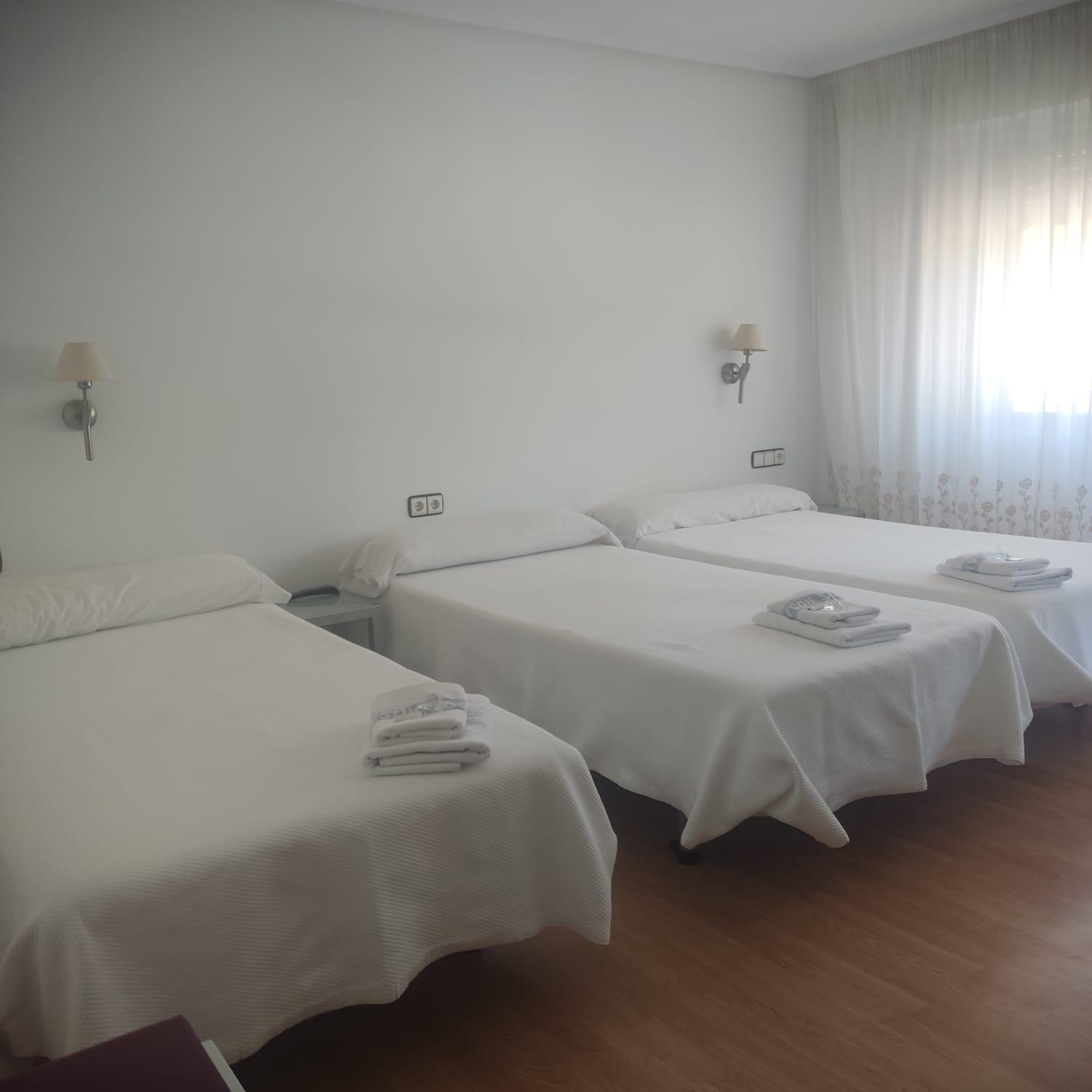 Hotel Los Rosales Almázcara 외부 사진