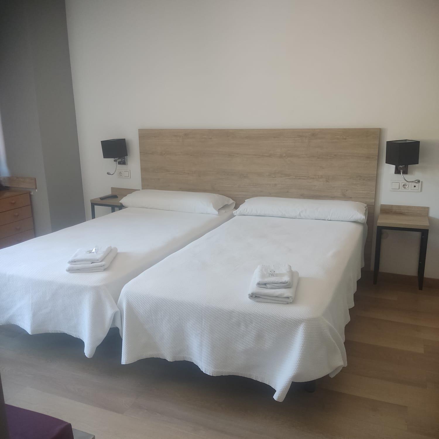 Hotel Los Rosales Almázcara 외부 사진